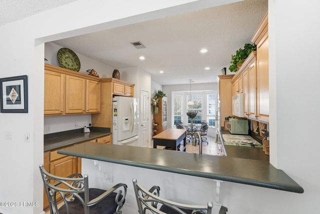 11 Candlelight Lane, Bluffton, SC 29909