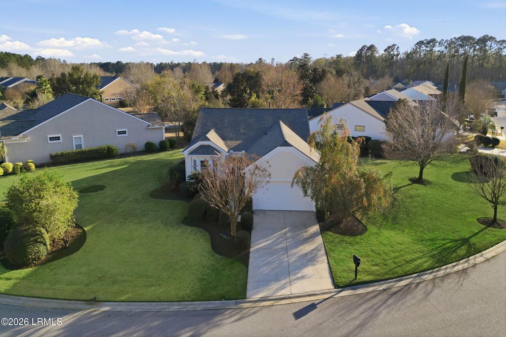 11 Candlelight Lane, Bluffton, SC 29909