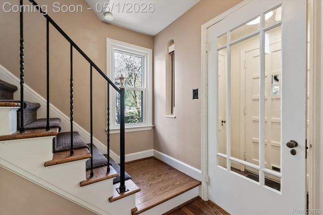 580 W Lewiston Avenue, Ferndale, MI 48220