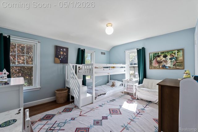 580 W Lewiston Avenue, Ferndale, MI 48220