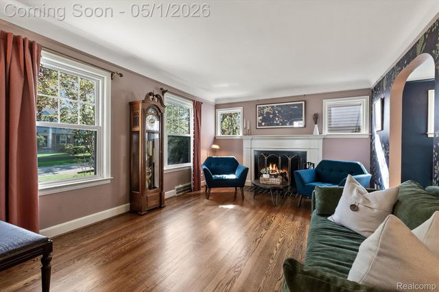 580 W Lewiston Avenue, Ferndale, MI 48220