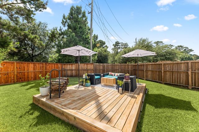 23411 W Pine Ivy Lane, Tomball, TX 77375