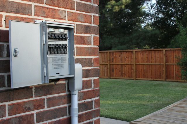 23411 W Pine Ivy Lane, Tomball, TX 77375