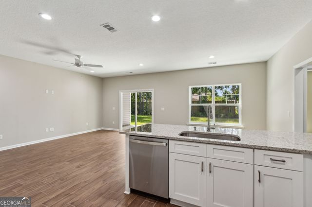 184 Herrin Road, Woodbine, GA 31569