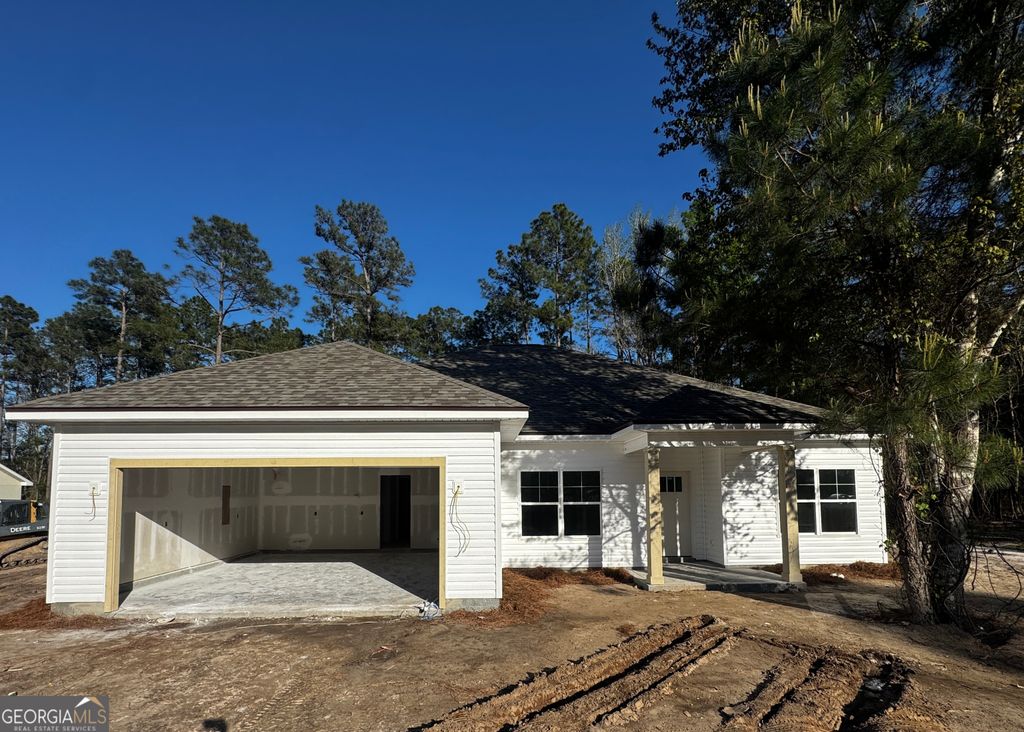 184 Herrin Road, Woodbine, GA 31569