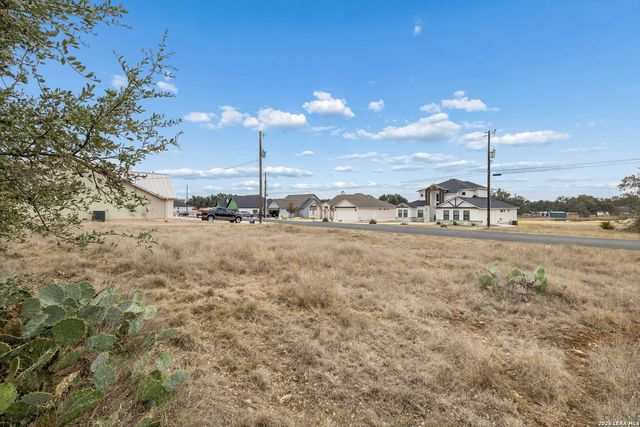 124 Hiram Cook, Blanco, TX 78606