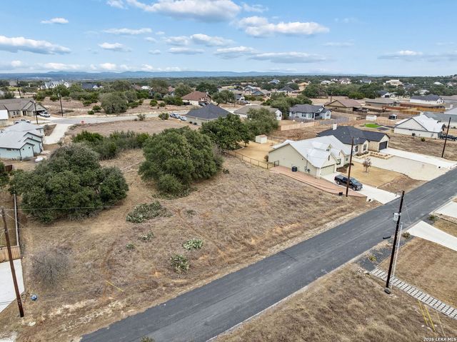 124 Hiram Cook, Blanco, TX 78606