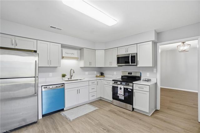 3607 Campion AVE, Virginia Beach, VA 23462