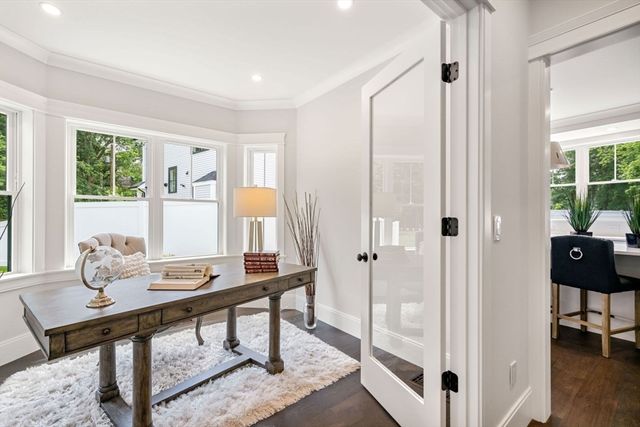 5 Milk St, Natick, MA 01760