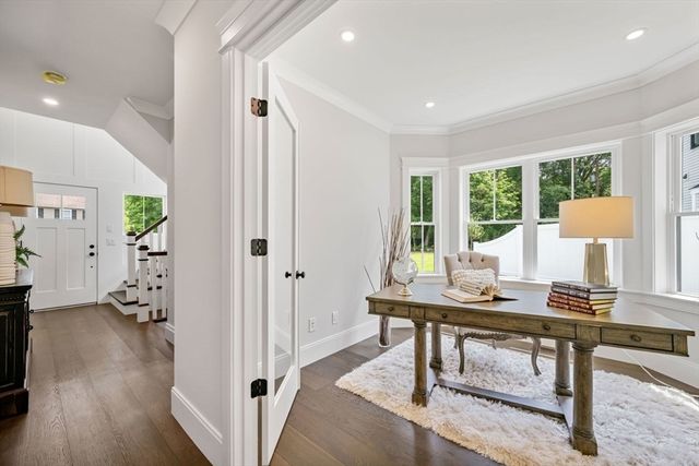 5 Milk St, Natick, MA 01760