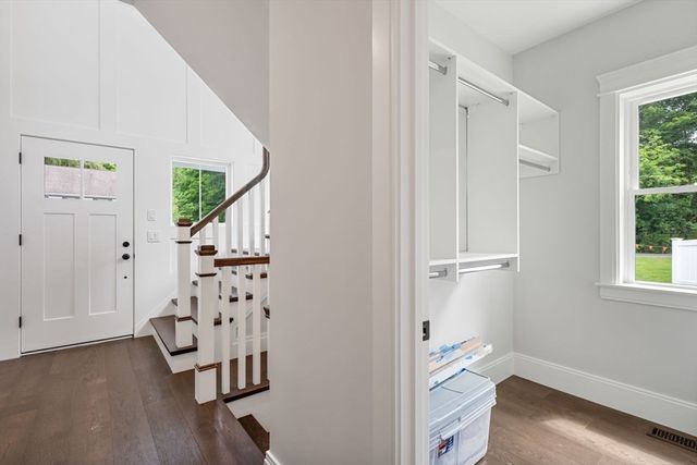 5 Milk St, Natick, MA 01760