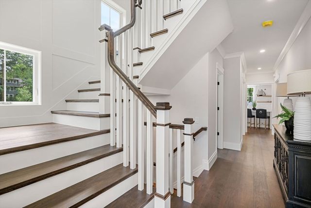 5 Milk St, Natick, MA 01760