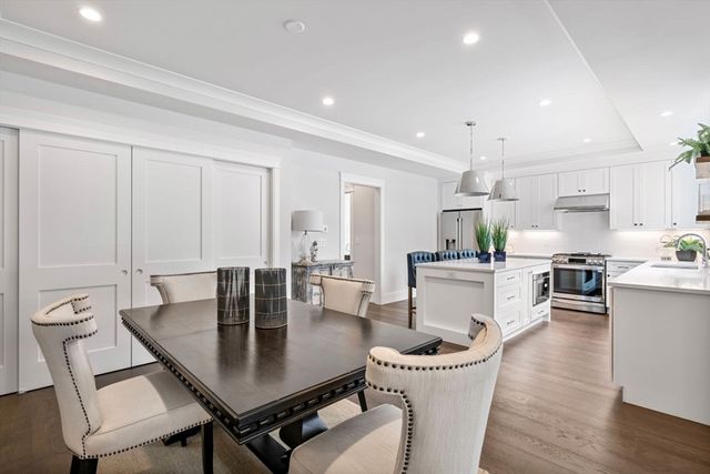5 Milk St, Natick, MA 01760