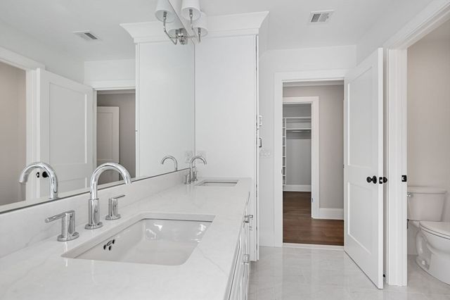 5 Milk St, Natick, MA 01760
