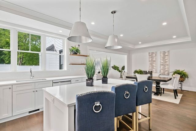 5 Milk St, Natick, MA 01760