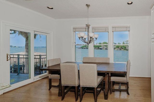 12374 Lake Vista Drive, Willis, TX 77318