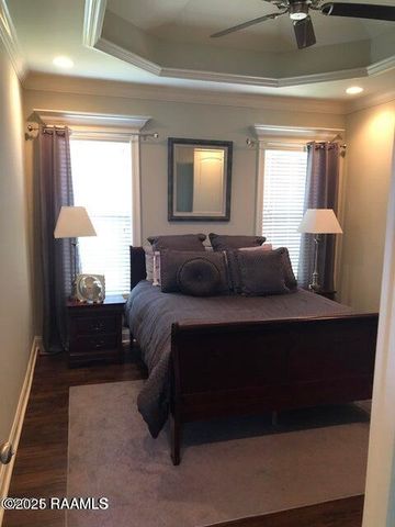 102 Meadow Gate Drive, Lafayette, LA 70508