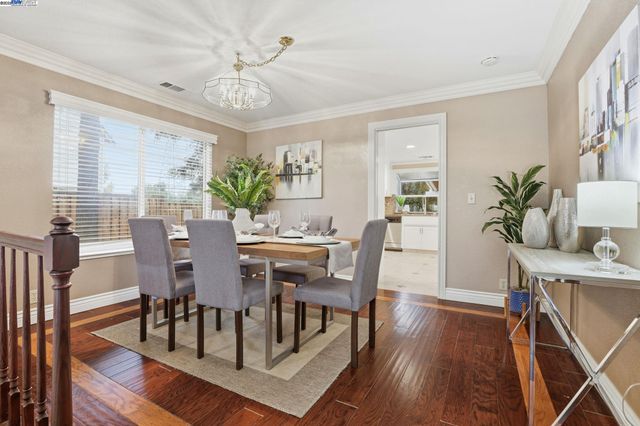 1414 Columbine Way, Livermore, CA 94551