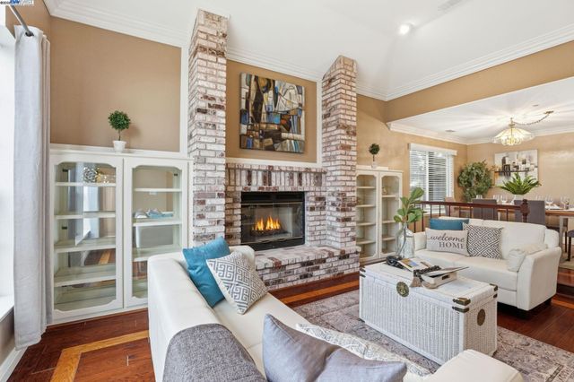 1414 Columbine Way, Livermore, CA 94551