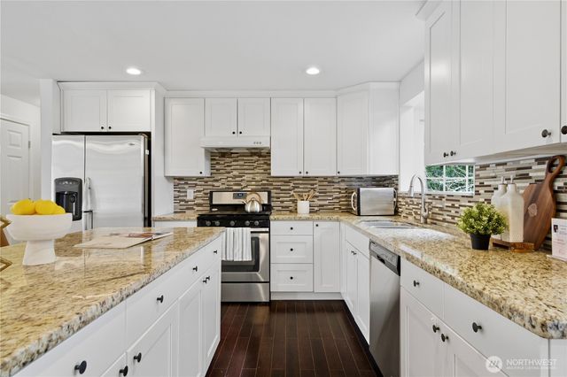 14831 NE 14th Street, Bellevue, WA 98007