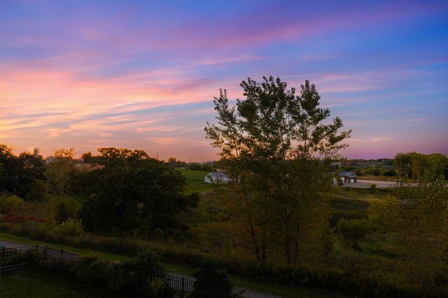 9060 Degler Circle, Chanhassen, MN 55317