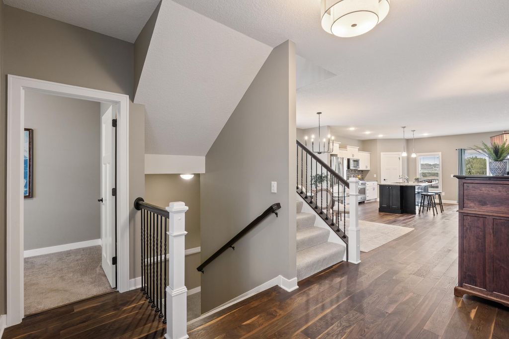 9060 Degler Circle, Chanhassen, MN 55317 — photo 3
