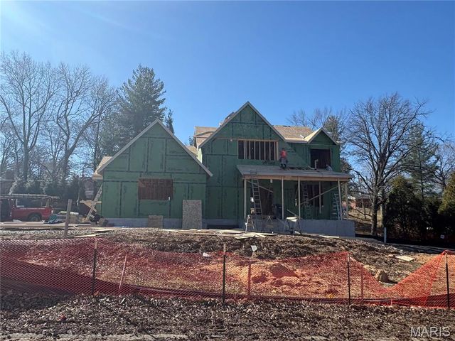 9820 Warington Square Court, St Louis, MO 63141