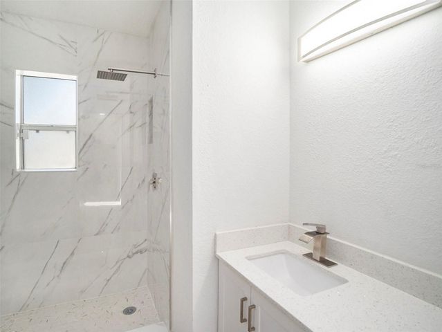 5136 COLBERT ROAD, Lakeland, FL 33812