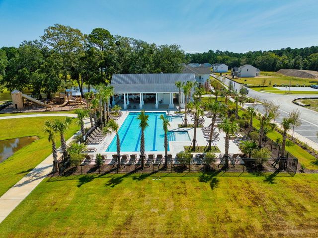 261 Clarabelle Lane, Summerville, SC 29483