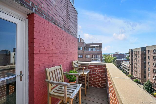 6536 Wetherole Street 608, Rego Park, NY 11374