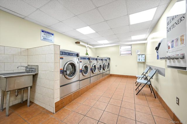 6536 Wetherole Street 608, Rego Park, NY 11374