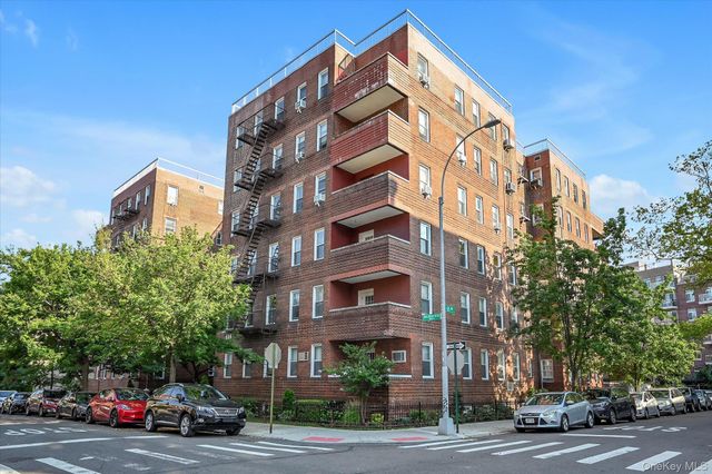 6536 Wetherole Street 608, Rego Park, NY 11374