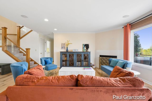 1524 Lakeshore Drive, Muskegon, MI 49441