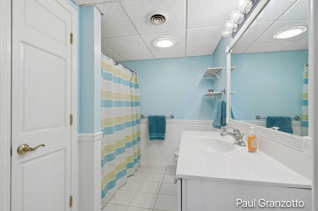 1524 Lakeshore Drive, Muskegon, MI 49441