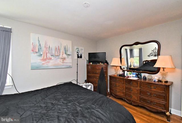 551 WALTER RD, Warminster, PA 18974