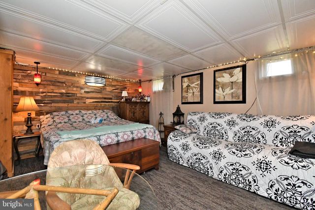 551 WALTER RD, Warminster, PA 18974