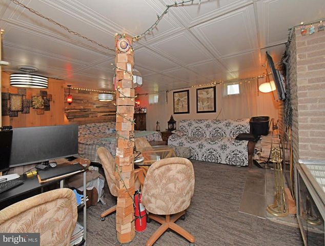 551 WALTER RD, Warminster, PA 18974
