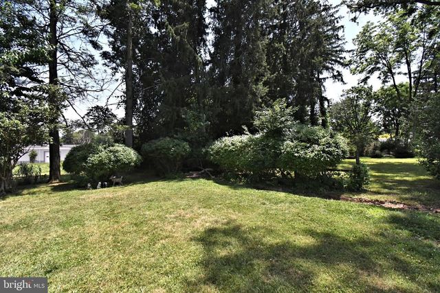 551 WALTER RD, Warminster, PA 18974
