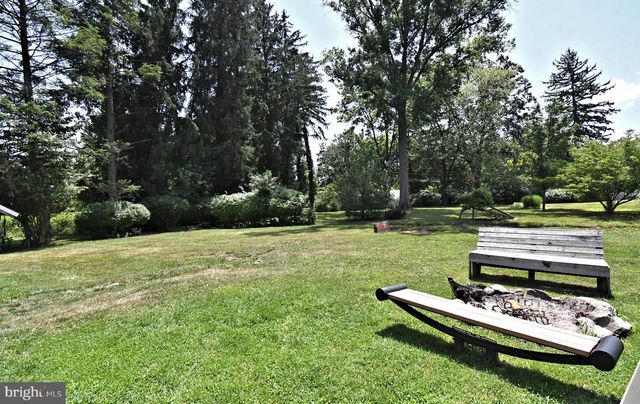 551 WALTER RD, Warminster, PA 18974