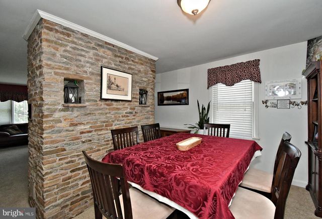 551 WALTER RD, Warminster, PA 18974