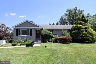 551 WALTER RD, Warminster, PA 18974