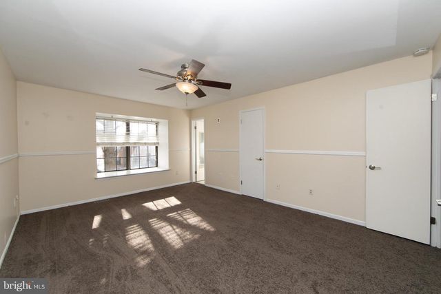 606 KINGS CROFT, Cherry Hill, NJ 08034