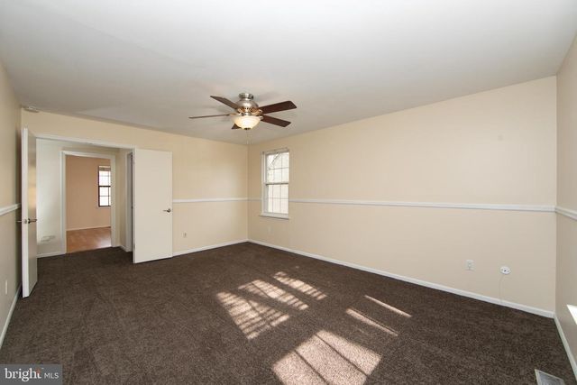 606 KINGS CROFT, Cherry Hill, NJ 08034