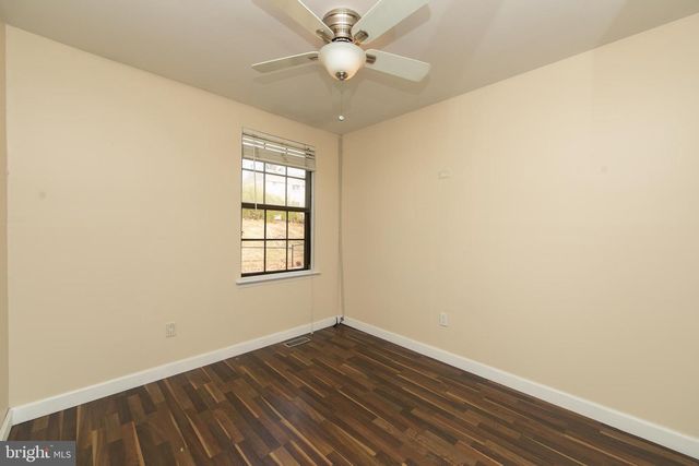 606 KINGS CROFT, Cherry Hill, NJ 08034