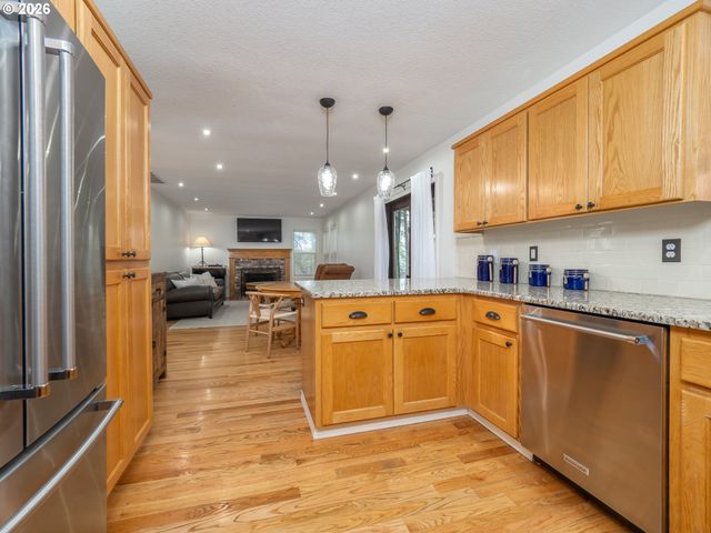 129 NICHOLAS Way, Newberg, OR 97132