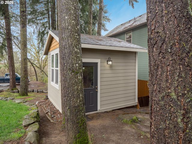 129 NICHOLAS Way, Newberg, OR 97132