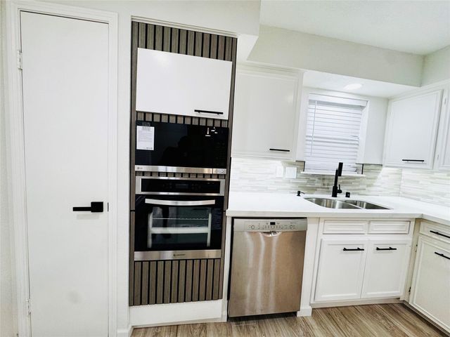 2326 Briarview Drive, Houston, TX 77077