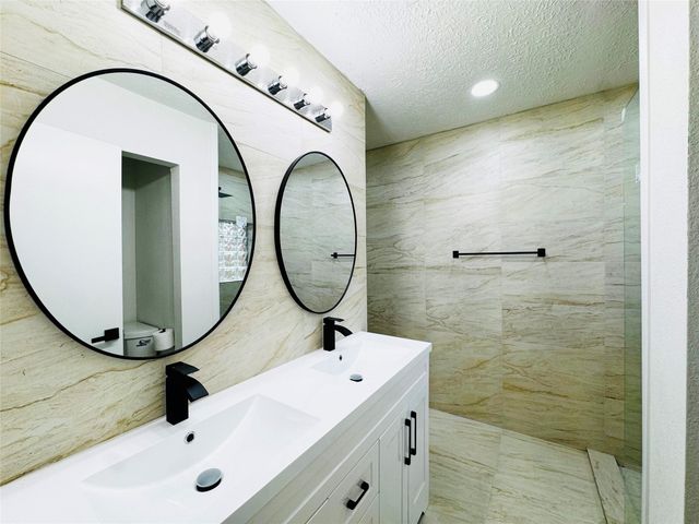 2326 Briarview Drive, Houston, TX 77077