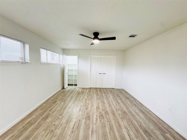 2326 Briarview Drive, Houston, TX 77077