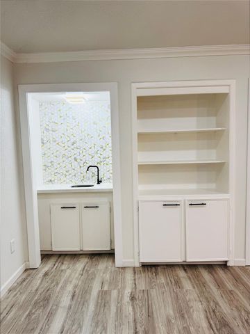 2326 Briarview Drive, Houston, TX 77077